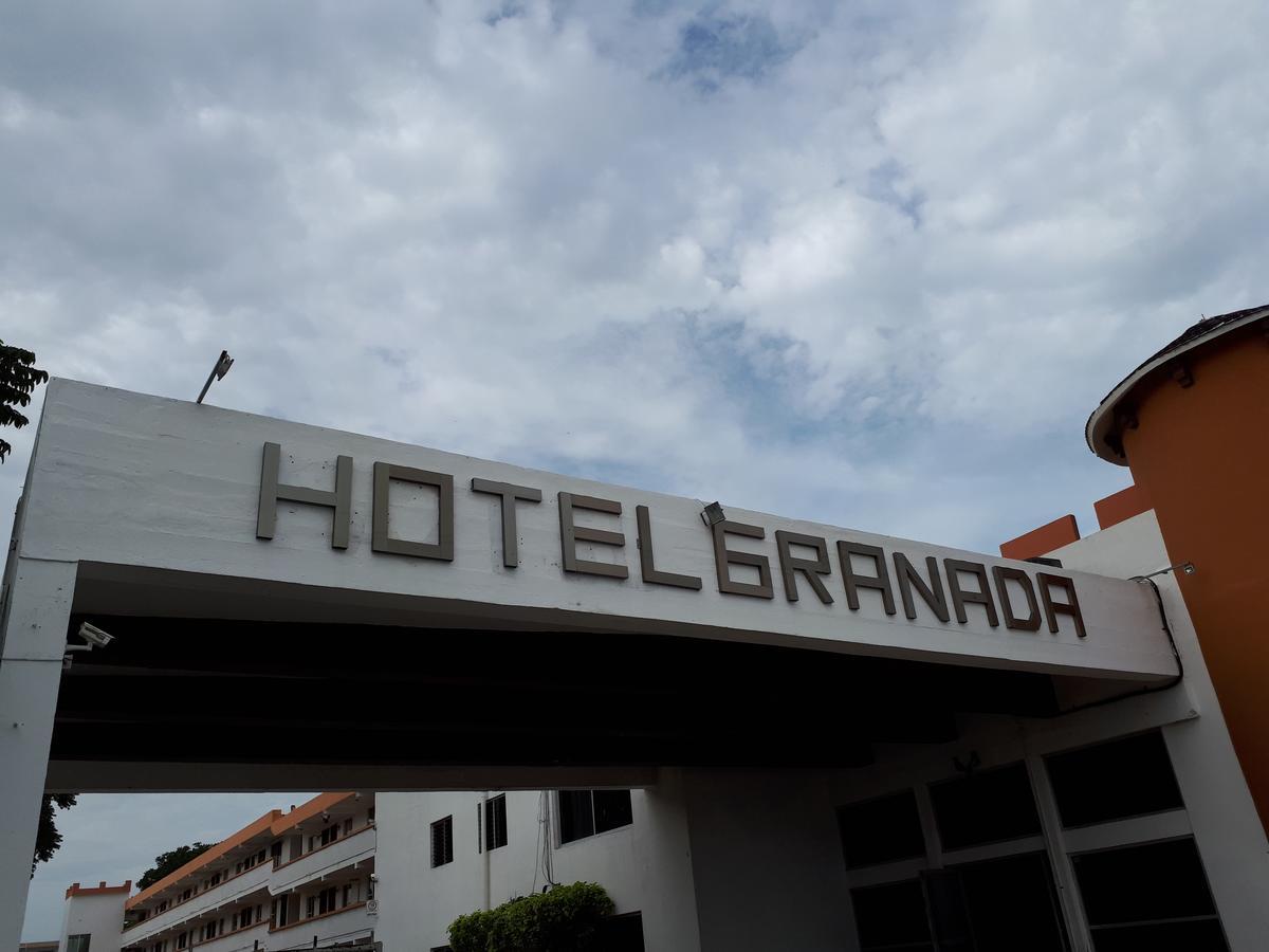 Hotel Granada カンペチェ エクステリア 写真